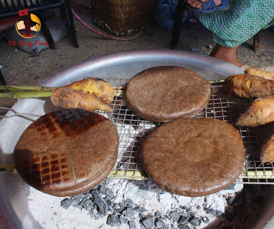 Bánh tam giác mạch 