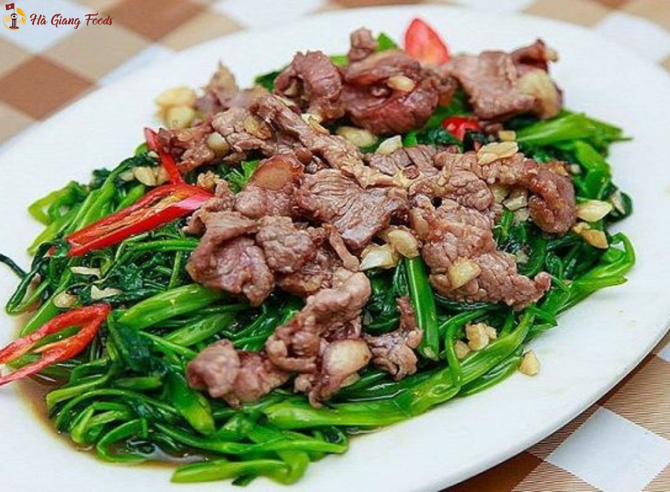 Thịt bò treo gác bếp có thể chế biến thành nhiều món ăn ngon lạ miệng